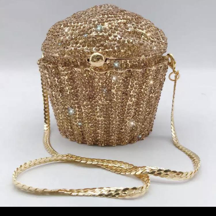 Luxury Crystal Diamond Cake Clutch Bag