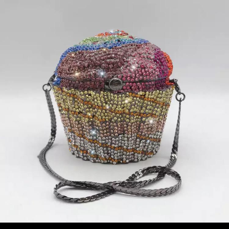 Luxury Crystal Diamond Cake Clutch Bag