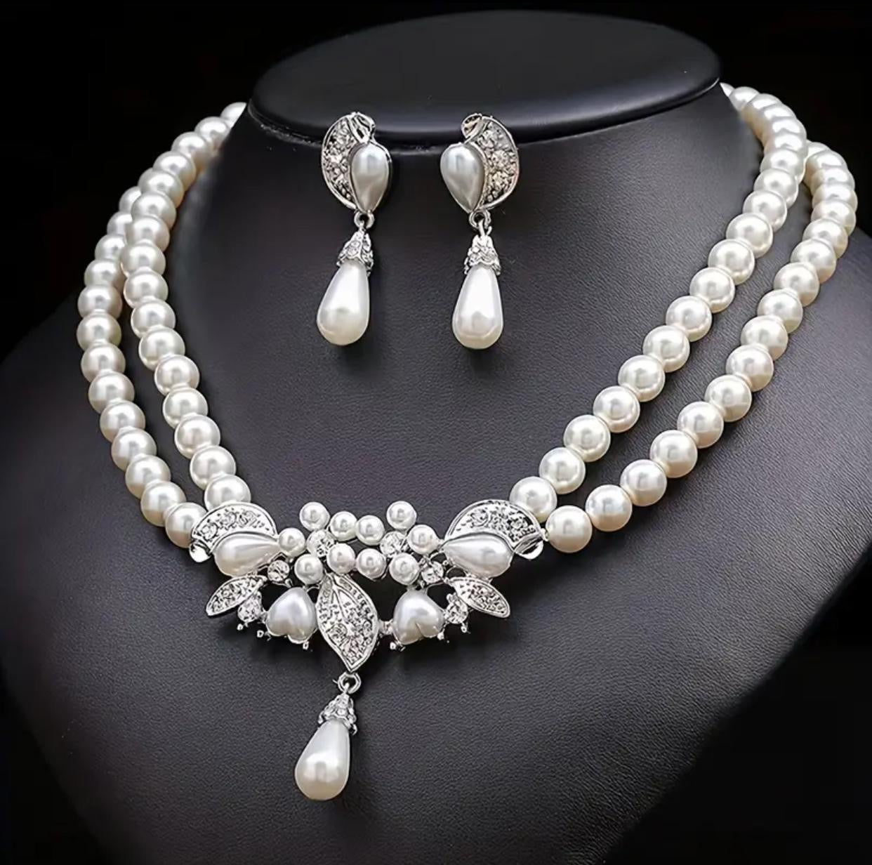 Faux Pearl Pendant Decor Necklace and Earrings Set