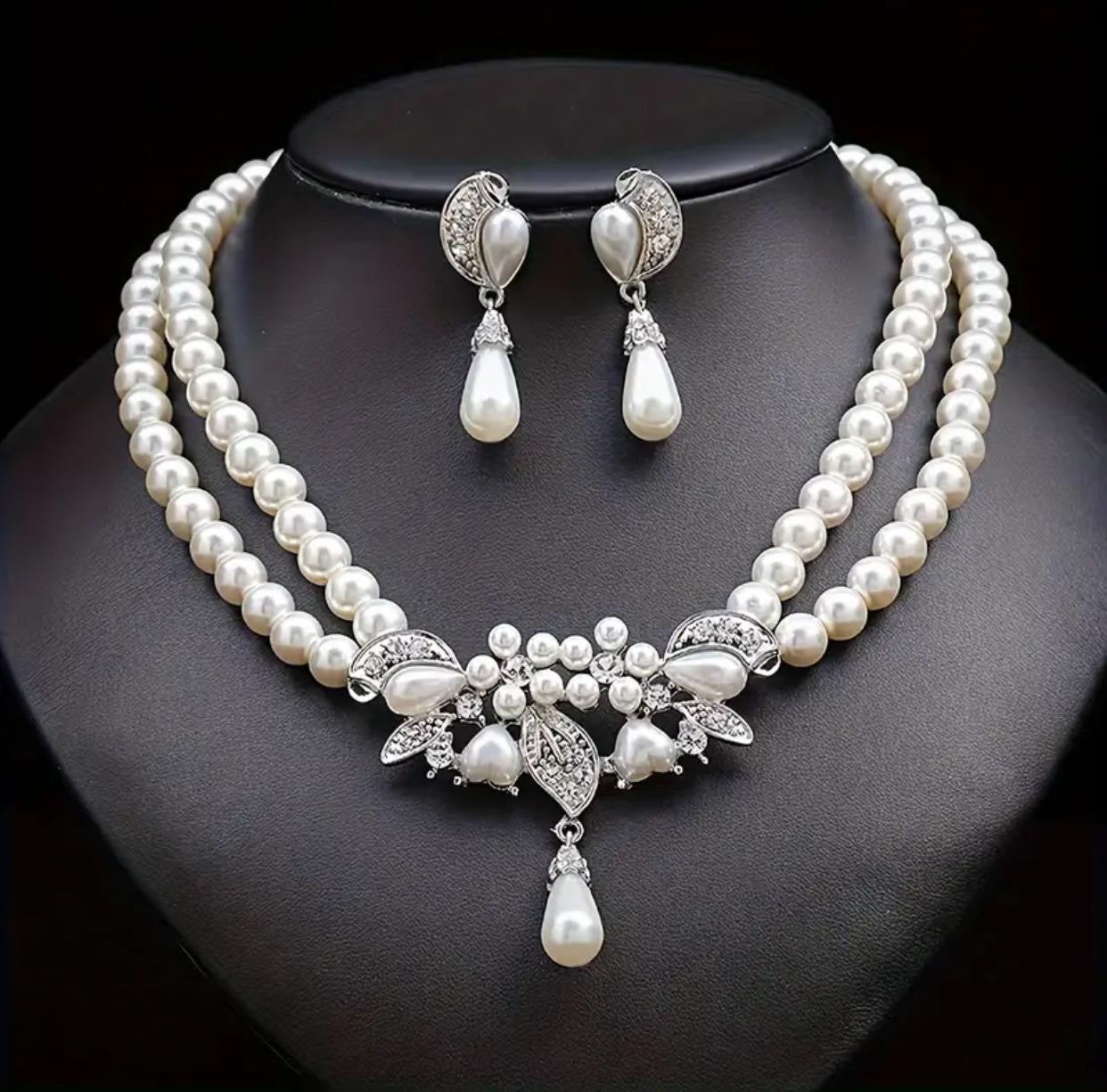 Faux Pearl Pendant Decor Necklace and Earrings Set