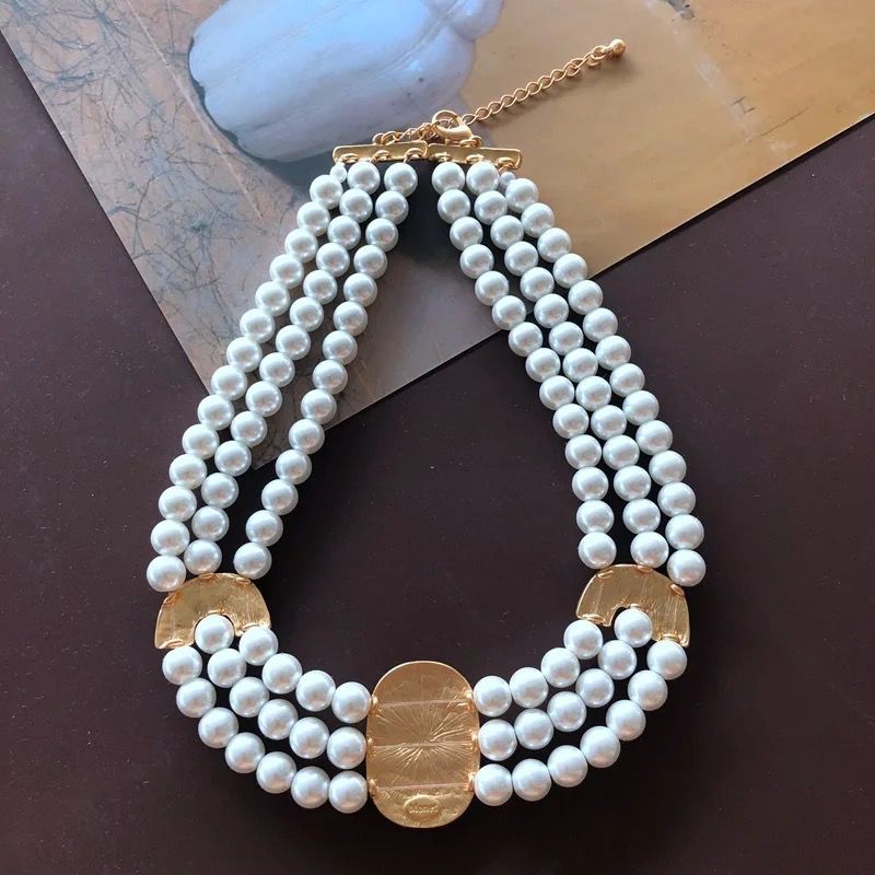 Vintage Courtly Multilayer White Beaded Necklace And Earring Set