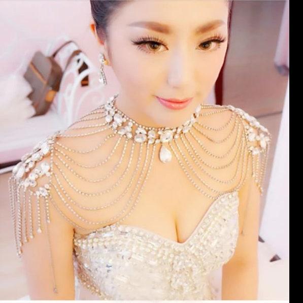 Rhinestone/Tulle Frills Bridal Shoulder Chain Tassel