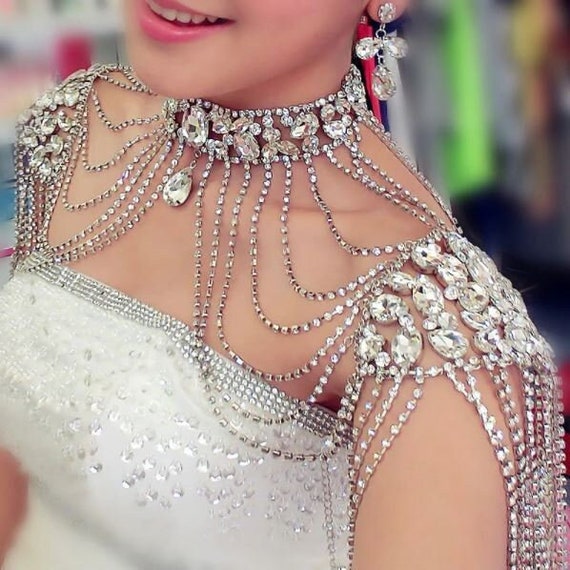 Rhinestone/Tulle Frills Bridal Shoulder Chain Tassel