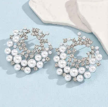 Elegant Pearl and Rhinestone Studs