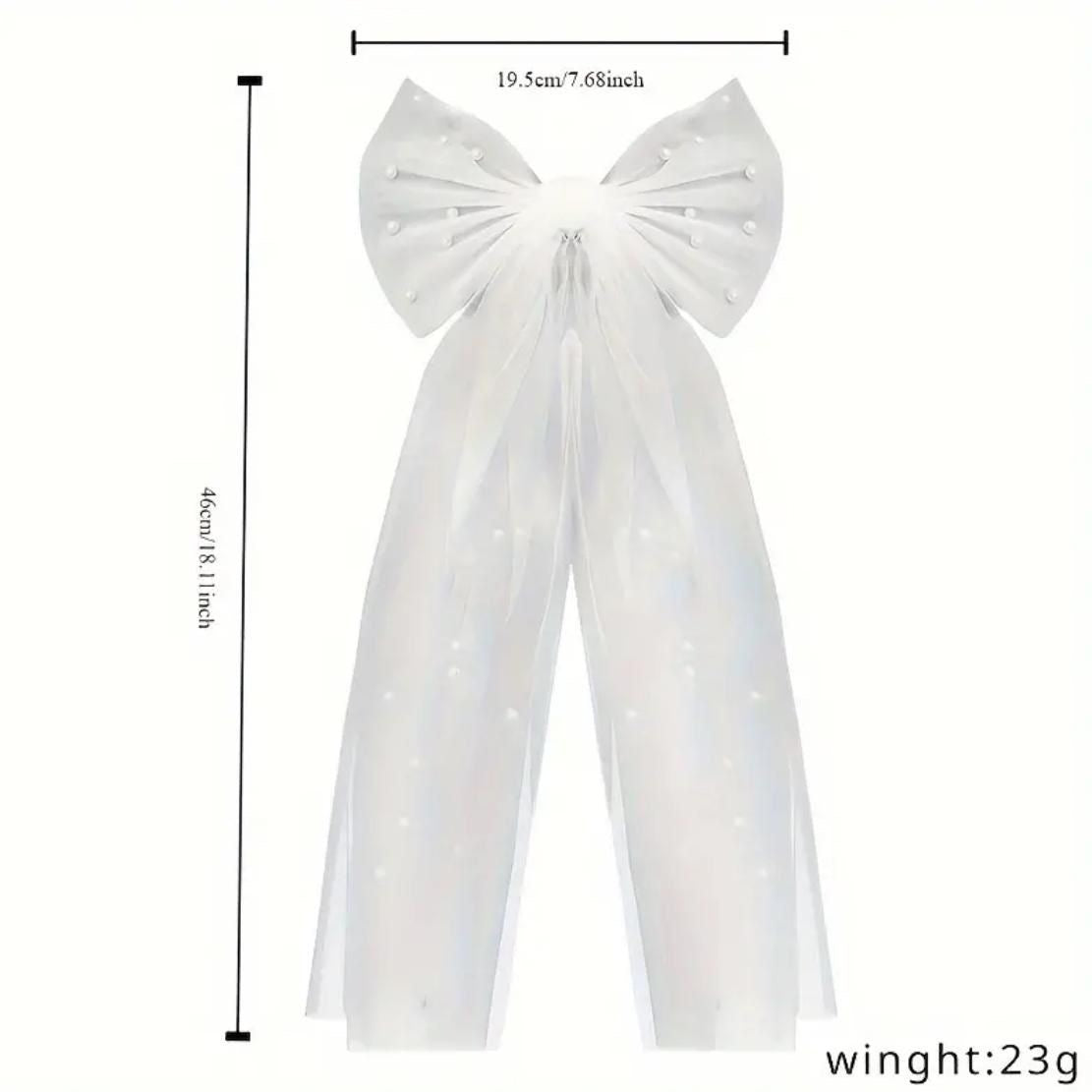 Elegant White Tulle Bow Bridal Veil with Faux Pearls