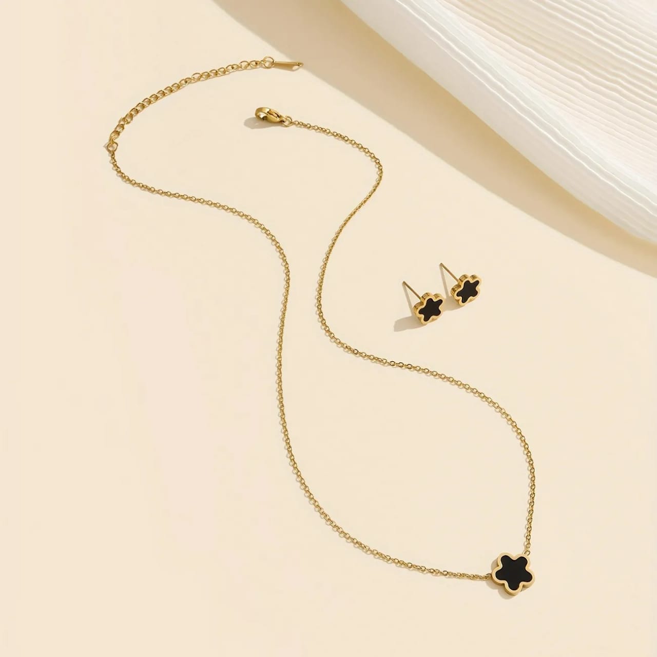 Gold & Black Clover Leaf Stud Earrings Necklace Set