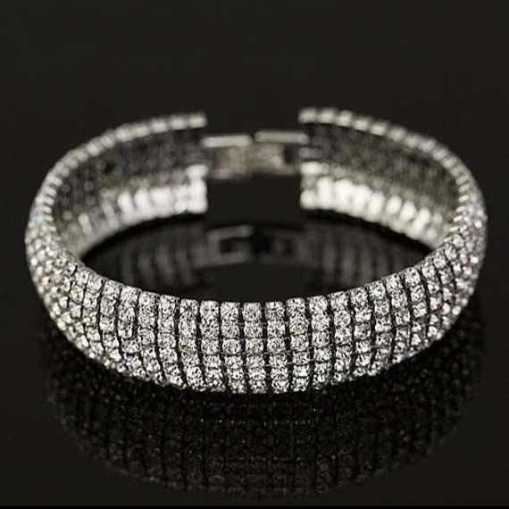 Luxury Crystal Bracelet