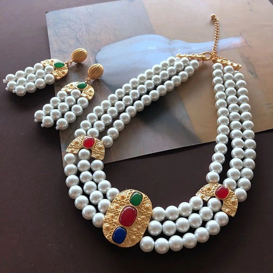 Vintage Courtly Multilayer White Beaded Necklace And Earring Set