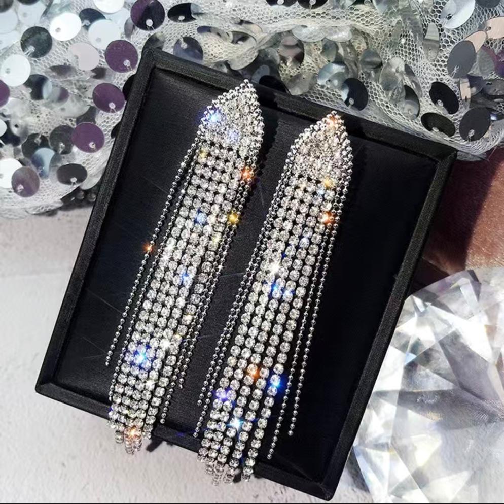 Exaggerated Long Tassels Rhinestone Earrings