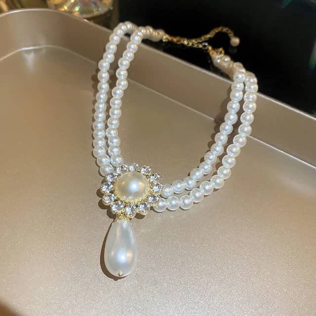 Faux Pearl Water Drop Crystal Choker Necklace