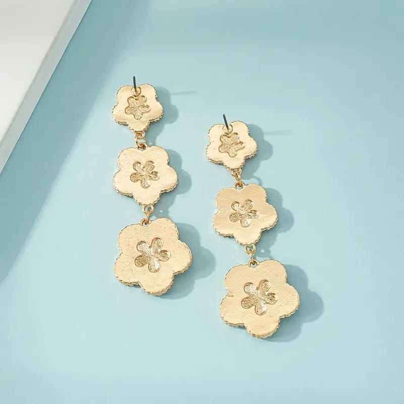 Vintage Floral Design Dangle Earrings