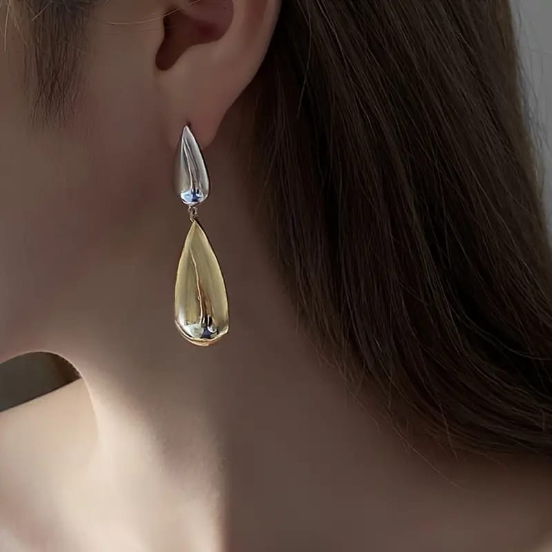 Two-Tone Water Drop Earrings